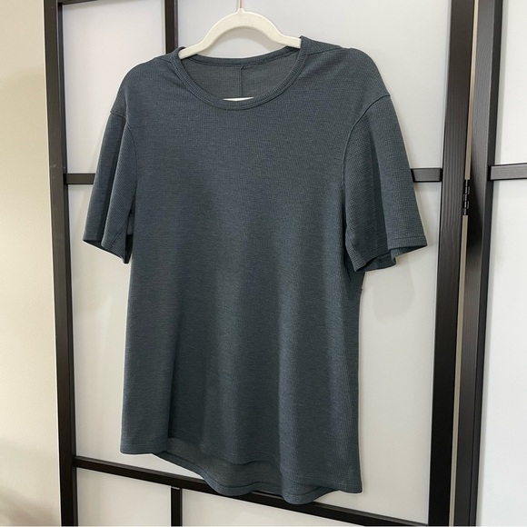 [XS] Lululemon Textured Waffle Short Sleeve Crewneck Top Dark Teal Grey Unisex - Picture 2 of 9
